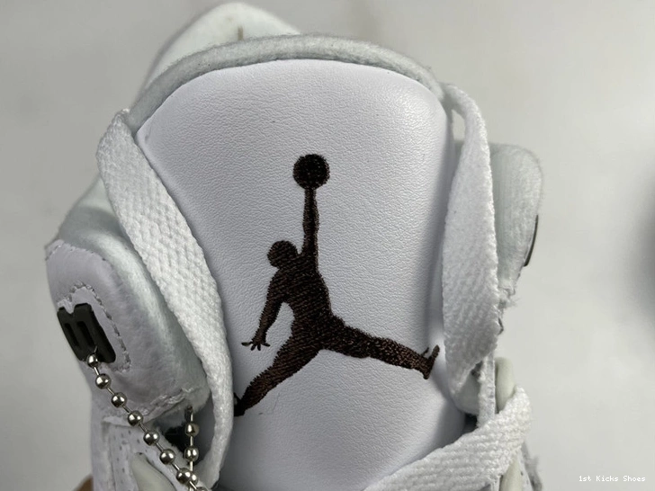 Mocha - 136064-122 (2018) Jordan 3 Retro 1202